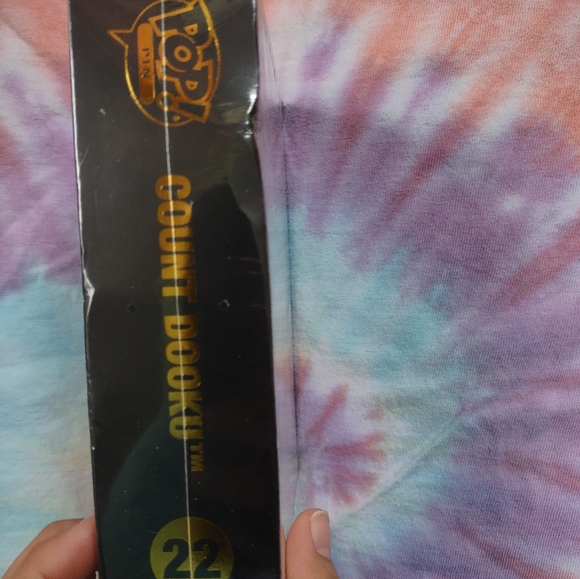 Star Wars Dooku Enamel Pin - Picture 10 of 11